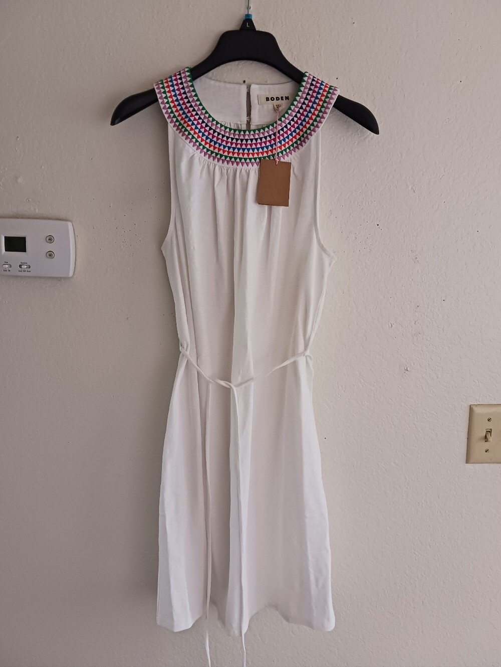 Boden Eleni Embroidered Neckline Cotton Dress - Picture 4 of 8
